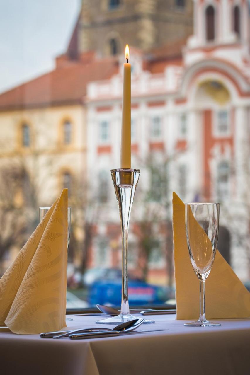 Hotel Grand Čáslav Eksteriør billede